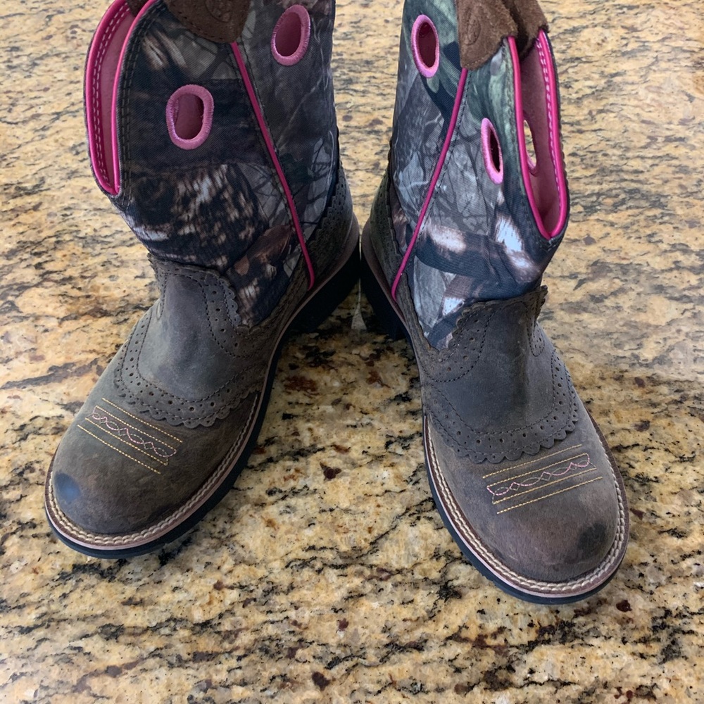 COPY - Ariat Fatbaby Camo Boots